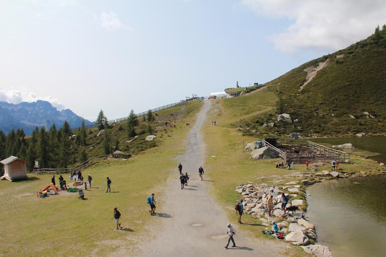 Rifugio Viviani Pradalago Madonna Exterior foto